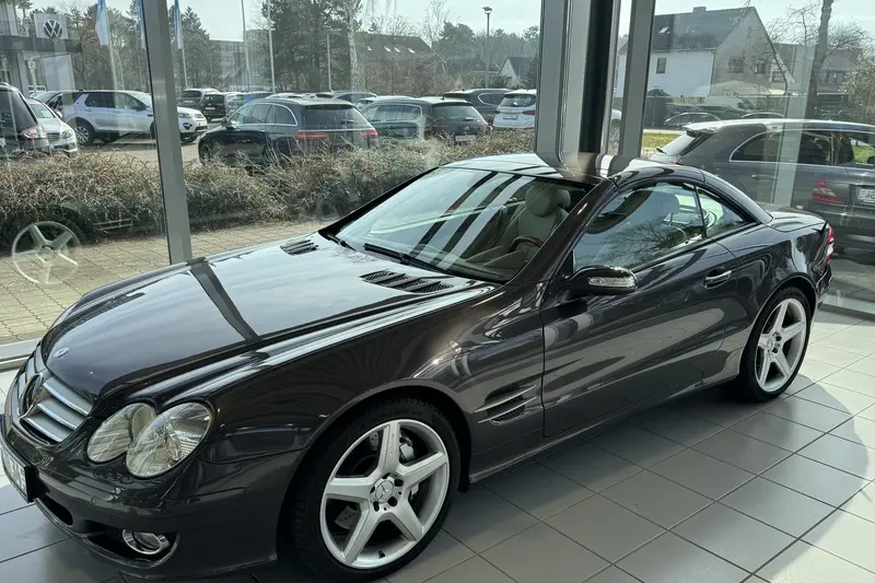 Mercedes Benz SL600 (2008)