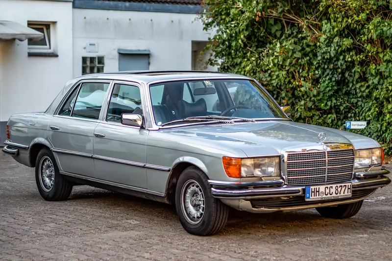 Mercedes-Benz W116 450 SEL Air conditioning electric windows (1975)