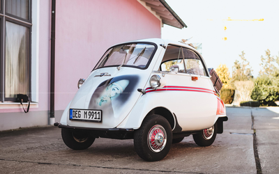 BMW Isetta from 3rd hand, well-kept overall condition, with BMW leather case (1962)