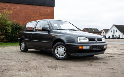 Volkswagen Golf 3 in Perlgrau Metallic Seit 1991 Familienbesitz Laufleistung 43.000 km (1991)