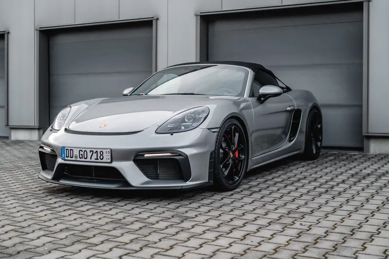 Porsche 718 Spyder (2019), only 12,400 km mileage, first owner, 6-speed manual transmission, VAT deductible