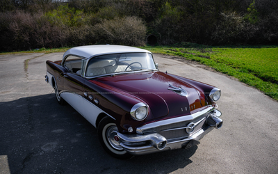 Buick Series 40 Special Riviera Coupé (1956), US-Klassiker mit V8, umfassende Wartungsarbeiten durchgeführt, Classic Data 2-