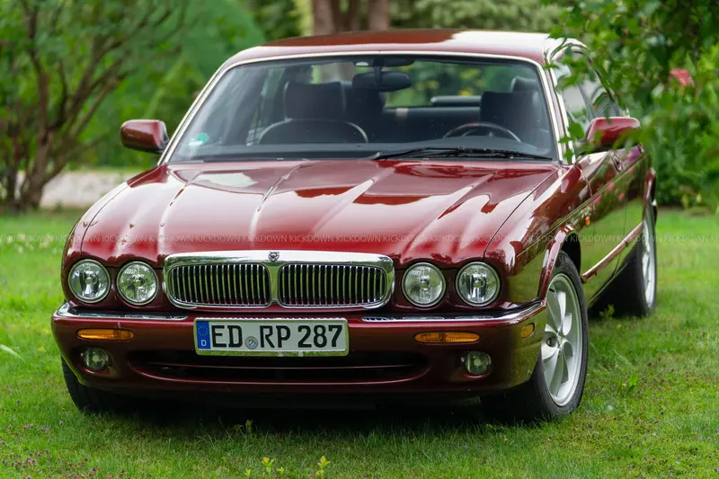 Jaguar XJ8 Executive (1997), sehr gepflegter Originalzustand, Steuerkette erneuert, nachvollziehbare Laufleistung von 110.929 km