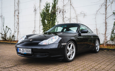 Porsche 911 996 Carrera 2 Coupe (2000), German vehicle, full service history, very well maintained