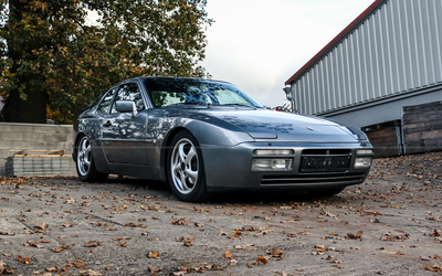Porsche 944 S2 Coupé mit Targadach aus 3. Hand Gutachten Note 2 Sport-Features (1989)