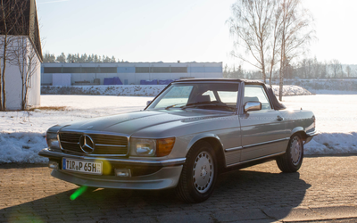 Mercedes-Benz 500 SL R107 (1986), first delivered in Germany, sought-after facelift model, restored, recently serviced including fluid changes