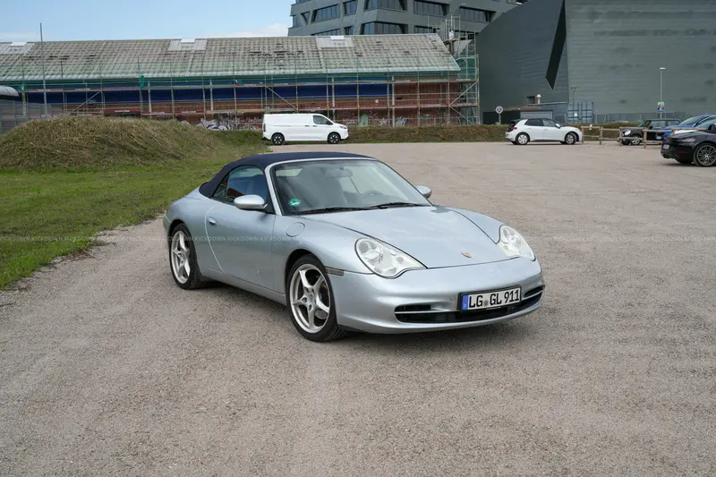 Porsche 911 996 Carrera with verifiable mileage, well-maintained in original condition, with no overdue maintenance (2002)