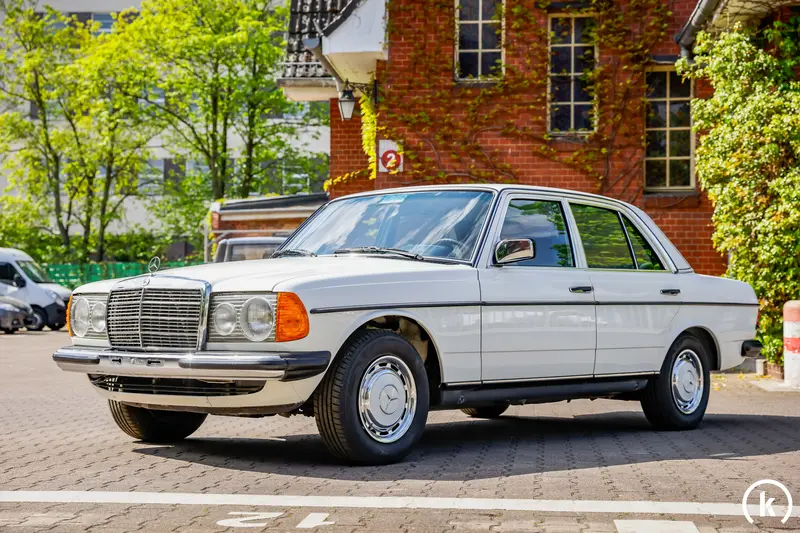 Mercedes-Benz W123 200 mit seltener Klimaautomatik in hervorragendem Zustand (1982)