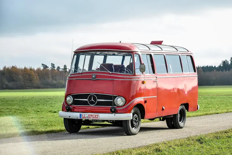 Mercedes-Benz O 319 Deutsche Erstauslieferung Panoramafenster Fahrzeug Der Werksfeuerwehr Siemens (1957)