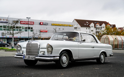 Mercedes Benz W111 220 SE/b aus 2. Hand 20.000€ investiert mit Wertgutachten Note 2- (1964)