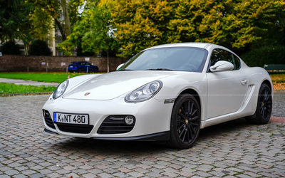Porsche Cayman 987 (2012) with Porsche Approved warranty, full service history, new service performed