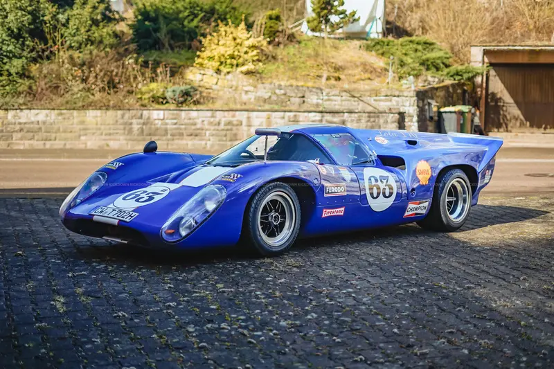 LOLA T70 MK3B Recreation from 2nd hand, H-road registration, rebuilt over 10 years ago (1969)
