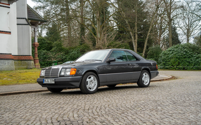Mercedes-Benz C124 230 CE Second Generation Coupé mit H-Kennzeichen, Bremsanlage überarbeitet, neuwertige Allwetterreifen (1992)