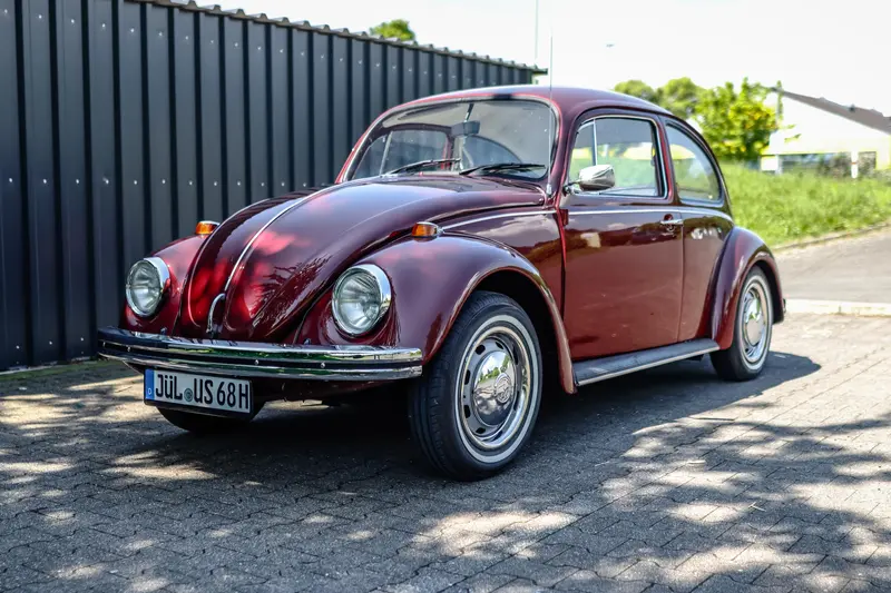 Volkswagen Beetle 1300 from 3rd hand Restored Expert opinion Grade 2+ Expertly repainted (1968)