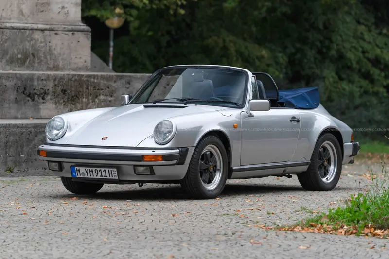 Porsche 911 Carrera 3.2 Cabriolet Japan-Import, nachvollziehbare Historie, gepflegter Originalzustand (1987)