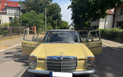 Mercedes Benz /8 W115 230.4 (1976)