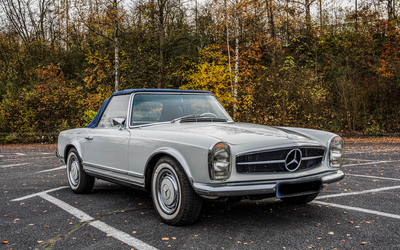 Mercedes-Benz W113 280 SL Pagoda (1969), first registered in Germany, expert rating 2+, restored