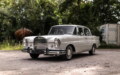 Mercedes Benz W111 230 S Restauriert Top Zustand (1967)
