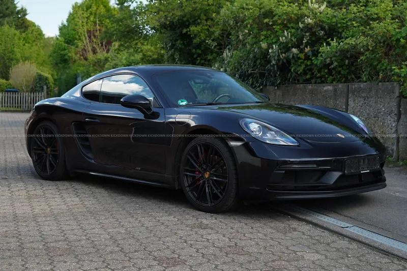 Porsche Cayman GTS mit hochwertigem Lederinterieur, Bose-Soundsystem, nachvollziehbare Laufleistung (2019)