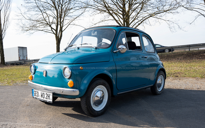 Fiat Nuova 500 L (1970) mit Classic Analytics Note 2-, Scheckheft, sehr schöne Farbkombination
