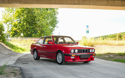 BMW E30 325i (1985), M-Technik 1 package, full leather interior, unwelded, comprehensively restored