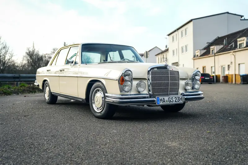 Mercedes-Benz W108 280 SE Teilrestauriert Mit Gutachten (1972)