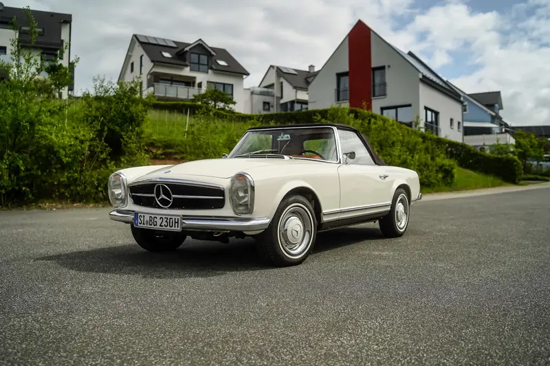 Mercedes Benz - SL 230 Pagode - 1965