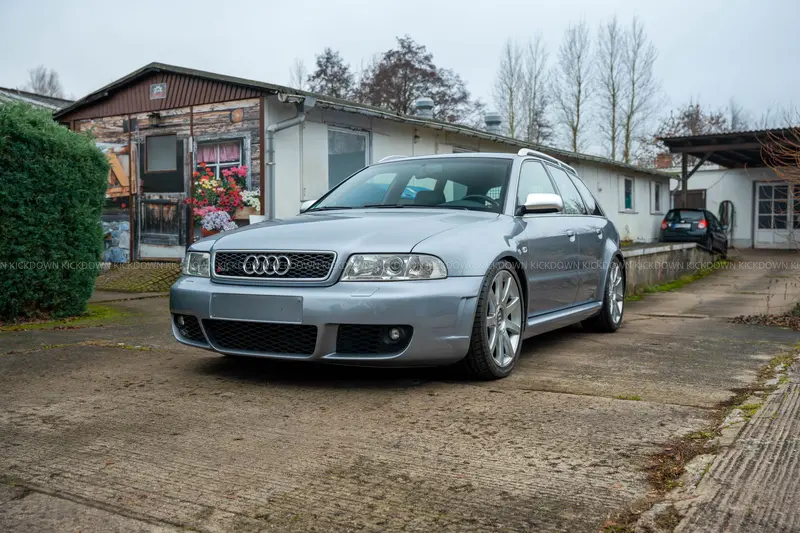 Audi RS4 B5 (2001), Avussilber, Scheckheft, Gewindefahrwerk, sehr gepflegt