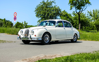 Jaguar MK II 3.4 (1963), Classic Data Note 2+, extensive documentation, 45 years in current ownership