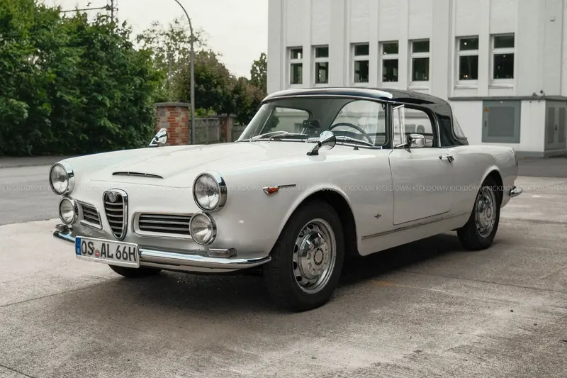 Alfa Romeo Touring Spider 2600 (1964)