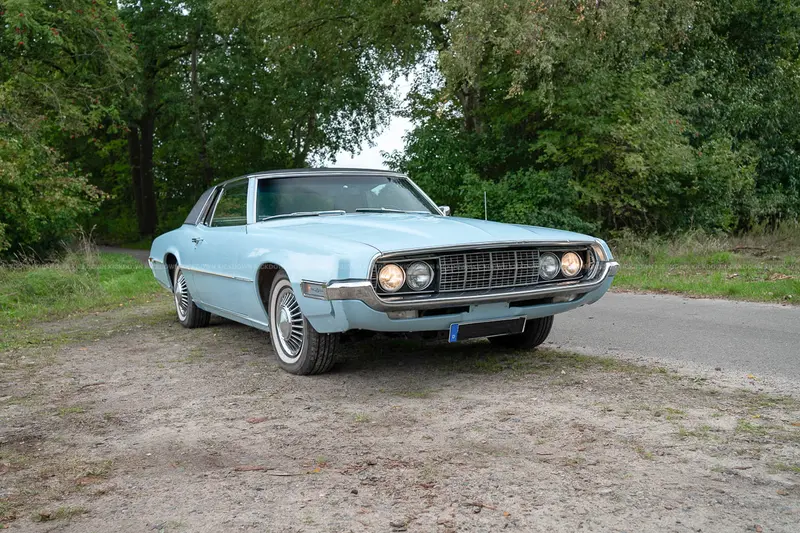 Ford Thunderbird