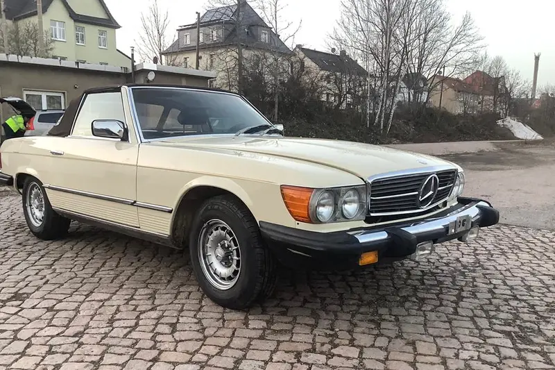 Mercedes-Benz R107 380 SL (1982)