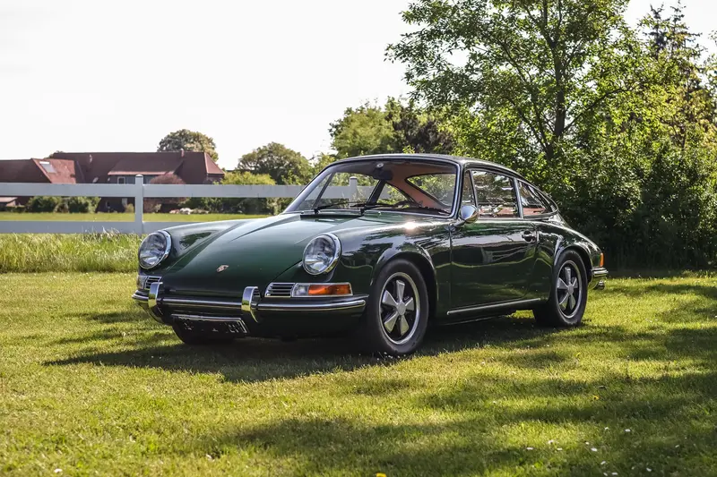 Porsche 911T Coupe in Irisch grün Fuchs Felgen Umfangreich Restauriert Motor Revidiert (1970)