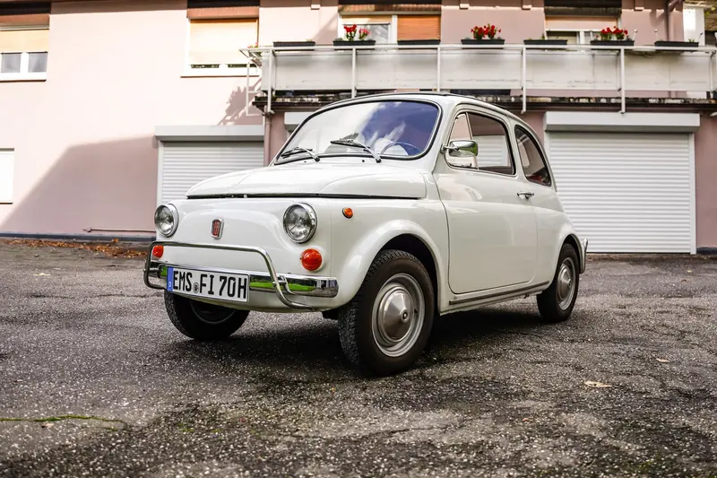 Fiat 500 L (Lusso) Extensively restored accident-free folding roof From 3rd hand (1970)