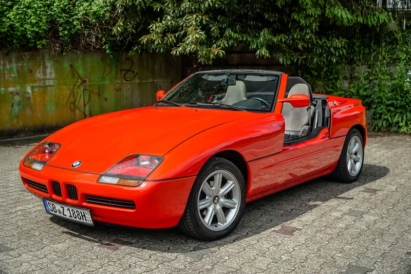 BMW Z1 aus 2. Hand nur 41.400 km Laufleistung lückenloses Scheckheft mit Wertgutachten (1990)