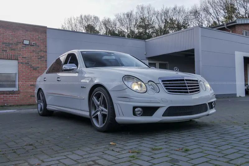 Mercedes-Benz E 63 AMG (2007)
