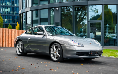 Porsche 911 996 Carrera 4 Lückenloses Scheckheft TÜV Zugelassen 2.000 € Investitionen Sehr Gepflegter Zustand (2001)