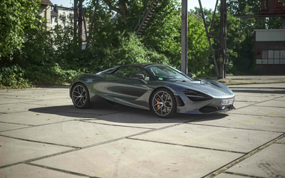 McLaren 720S Spider from 1st hand only 11,500 km with carbon package Checkbook maintained Service extension (2020)