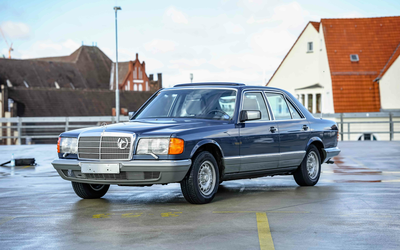 Mercedes-Benz W126 280 S aus 2. Hand Schiebedach Servolenkung (1981)