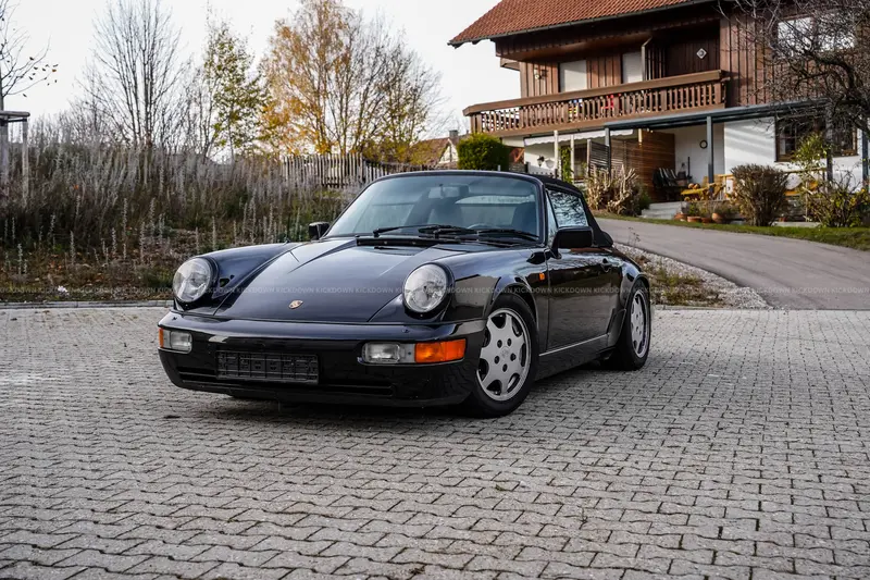 Porsche 911 964 Carrera 4 Cabriolet (1990), German vehicle, manual transmission, black/black, full service history, Classic Data Note 2
