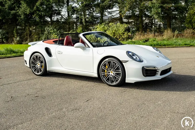 Porsche 911 991.1 Turbo S Cabrio complete checkbook only 26,000 kilometers (2014)
