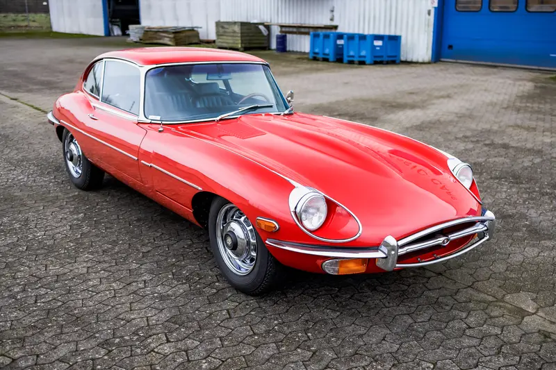 Jaguar E-type 4.2 2+2 Series II mechanische und technisch überarbeitet (1970)