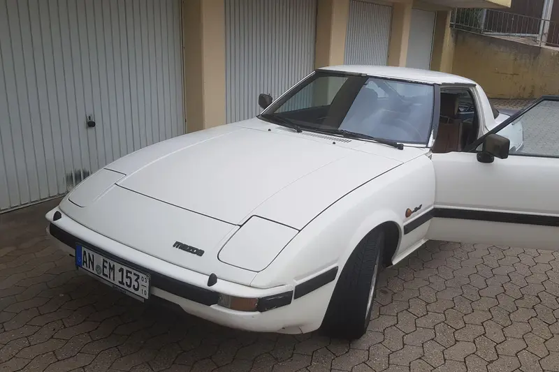 Mazda RX 7 (1986)