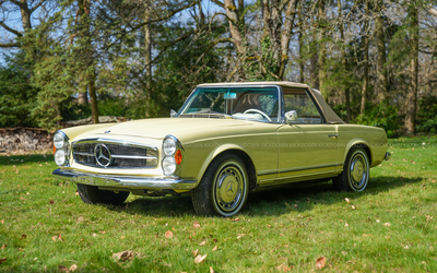 Mercedes Benz SL 230 W113 Pagode (1964) mit Classic Data Note 1-, überholter Motor, Scheinwerfer des W111