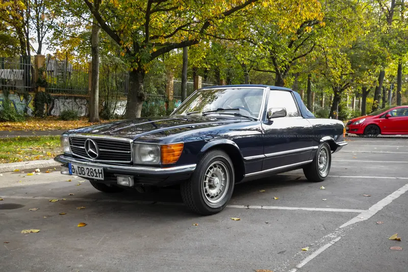 Mercedes-Benz 280 SL R107 (1976), komplett neu lackiert, Becker Radio Cascade, umfangreiche Investitionen getätigt