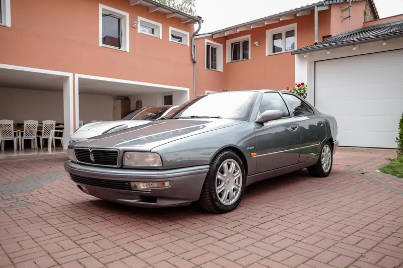 Maserati Quattroporte (1997)