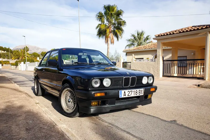 BMW E30 318iS (1991)