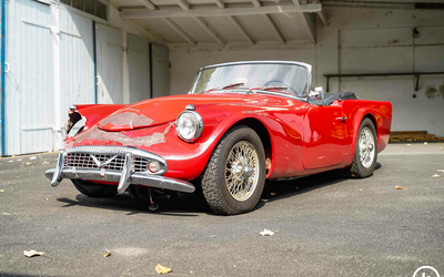 Jaguar Daimler SP250 aus 2. Hand mit Frontschaden exzellenter Restzustand (1961)