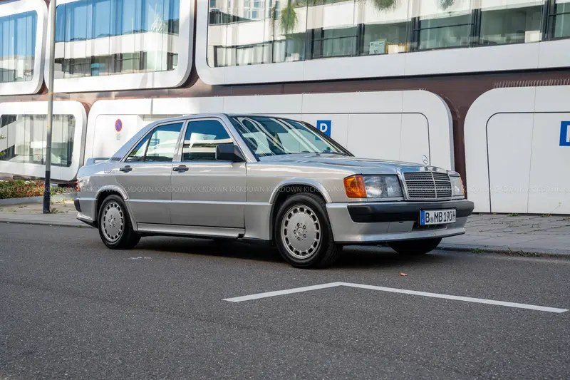 Mercedes-Benz 190 2.5 16 V