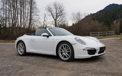 Porsche 911 991 Carrera 4 Cabriolet mit lückenlosem Scheckheft, gepflegtes Sommerfahrzeug, umfangreiche Dokumentation (2015)